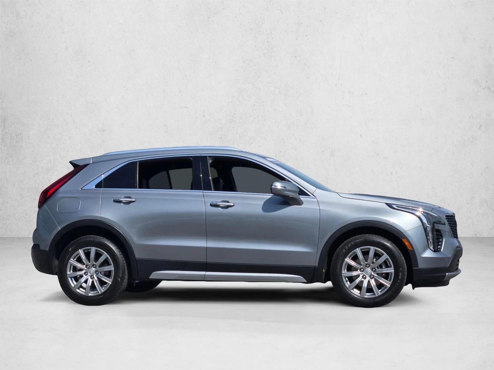 2023 Cadillac XT4 FWD 4dr Premium Luxury