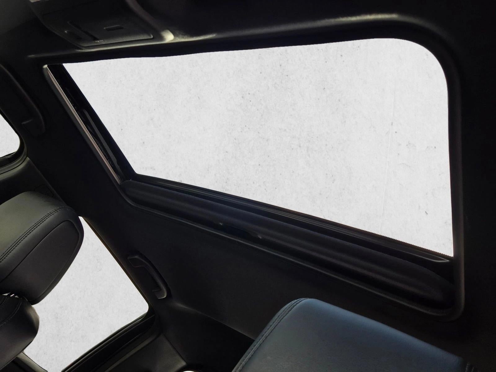 2022 Nissan Frontier Crew Cab 4x4 PRO-4X Auto