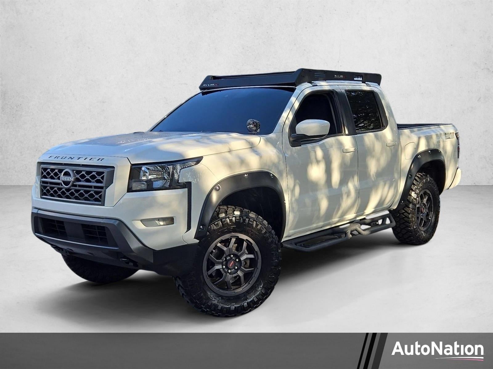 2024 Nissan Frontier Crew Cab 4x4 SV
