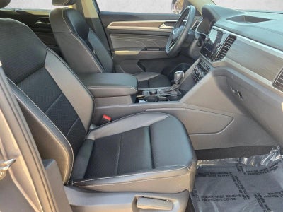 2022 Volkswagen Atlas 2.0T SE w/Technology 4MOTION