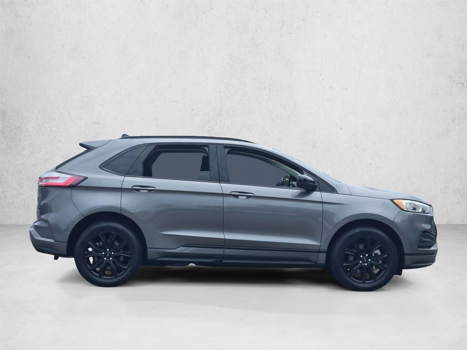 2023 Ford Edge SE AWD