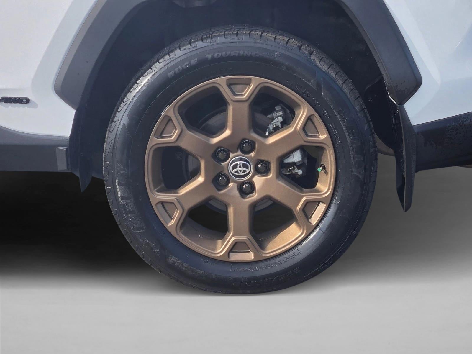 2023 Toyota RAV4 Hybrid Woodland AWD (Natl)