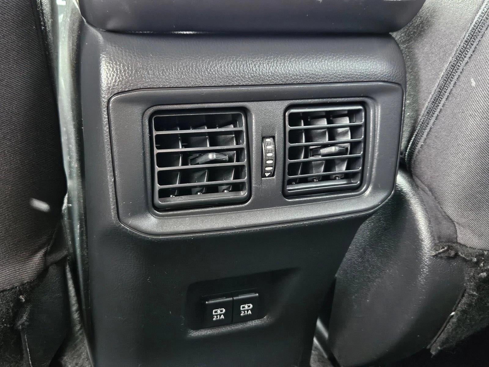 2021 Toyota RAV4 XLE FWD (GS)