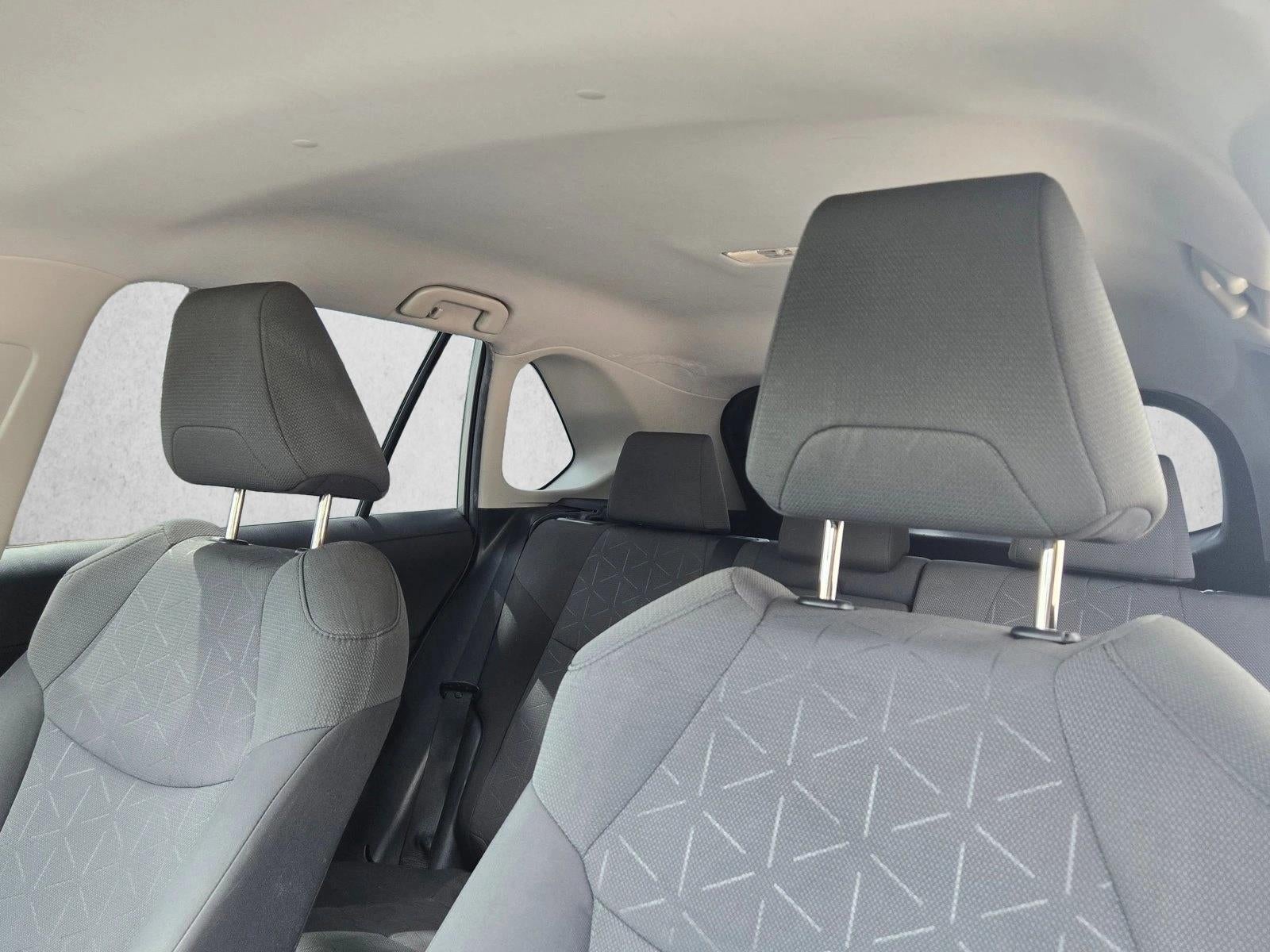 2021 Toyota RAV4 XLE FWD (GS)