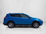 2017 Toyota RAV4 XLE FWD (GS)