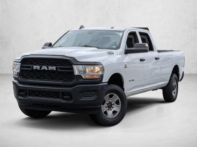 2022 RAM 3500 Tradesman 4x4 Crew Cab 8' Box