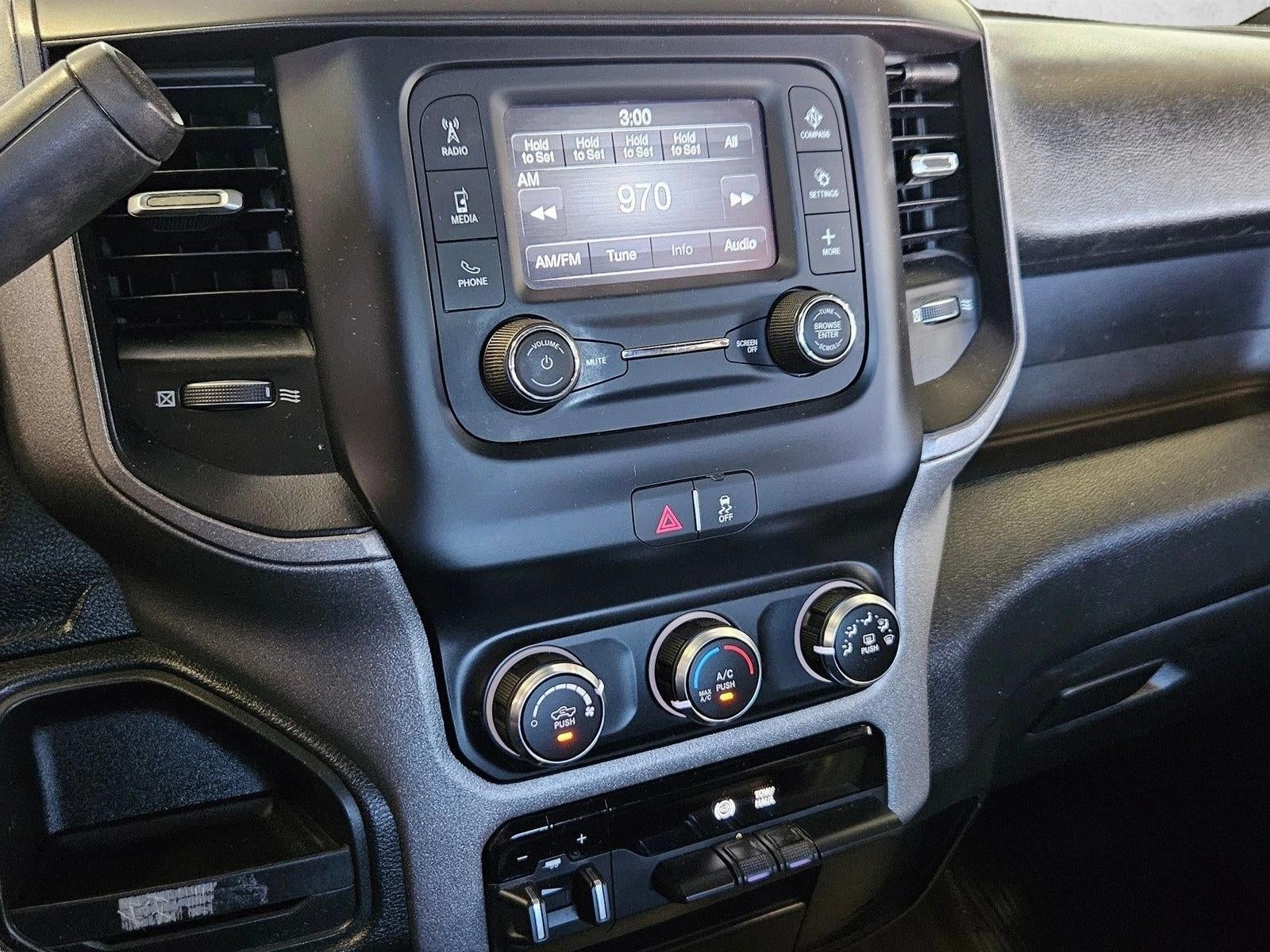 2022 RAM 3500 Tradesman 4x4 Crew Cab 8' Box