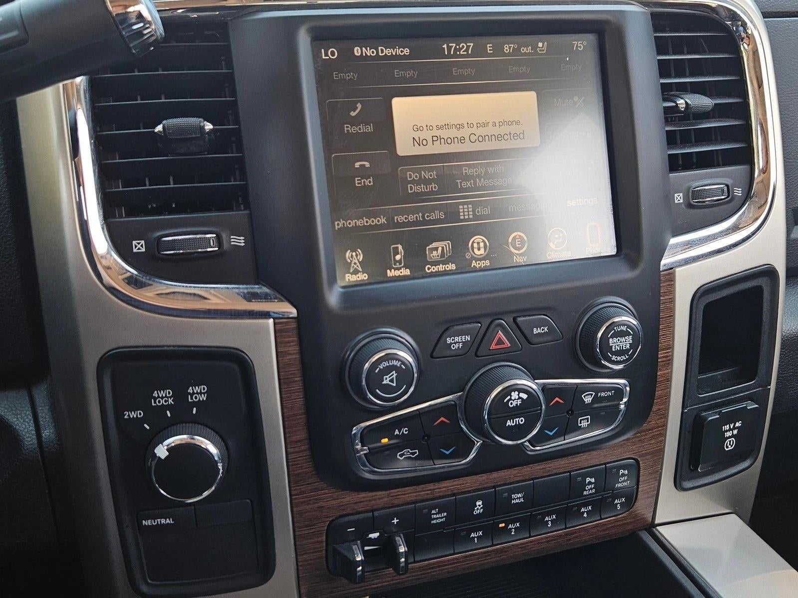 2016 RAM 2500 4WD Crew Cab 6.4 Ft Box Laramie