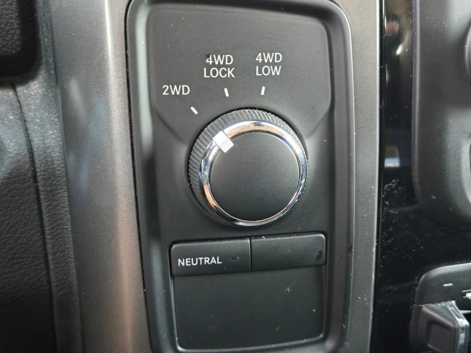 2018 RAM 2500 Laramie 4x4 Mega Cab 6'4" Box