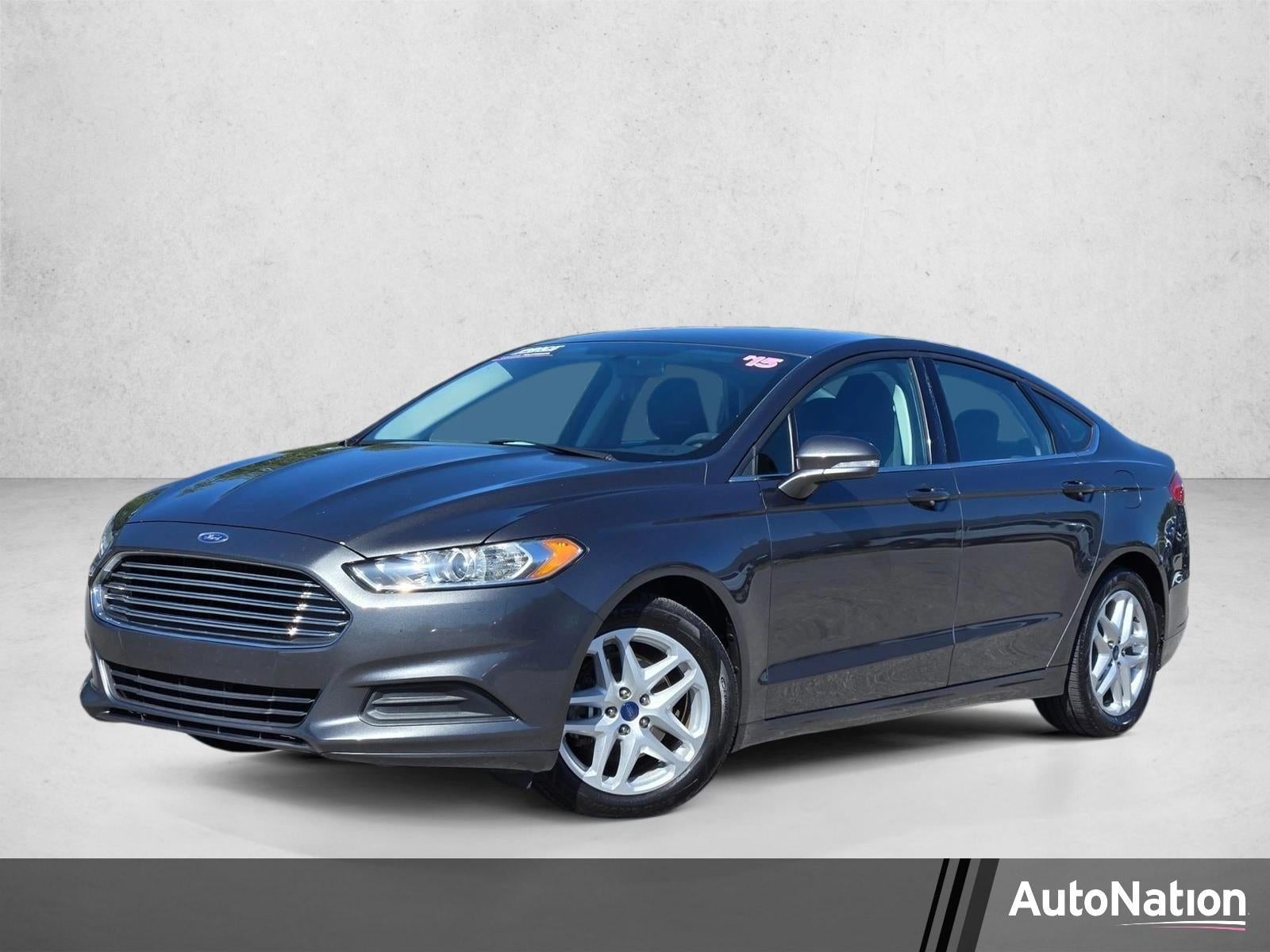 2015 Ford Fusion 4dr Sdn SE FWD