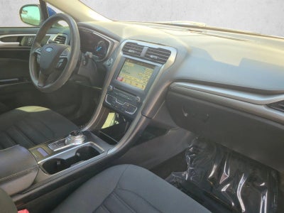 2017 Ford Fusion SE FWD