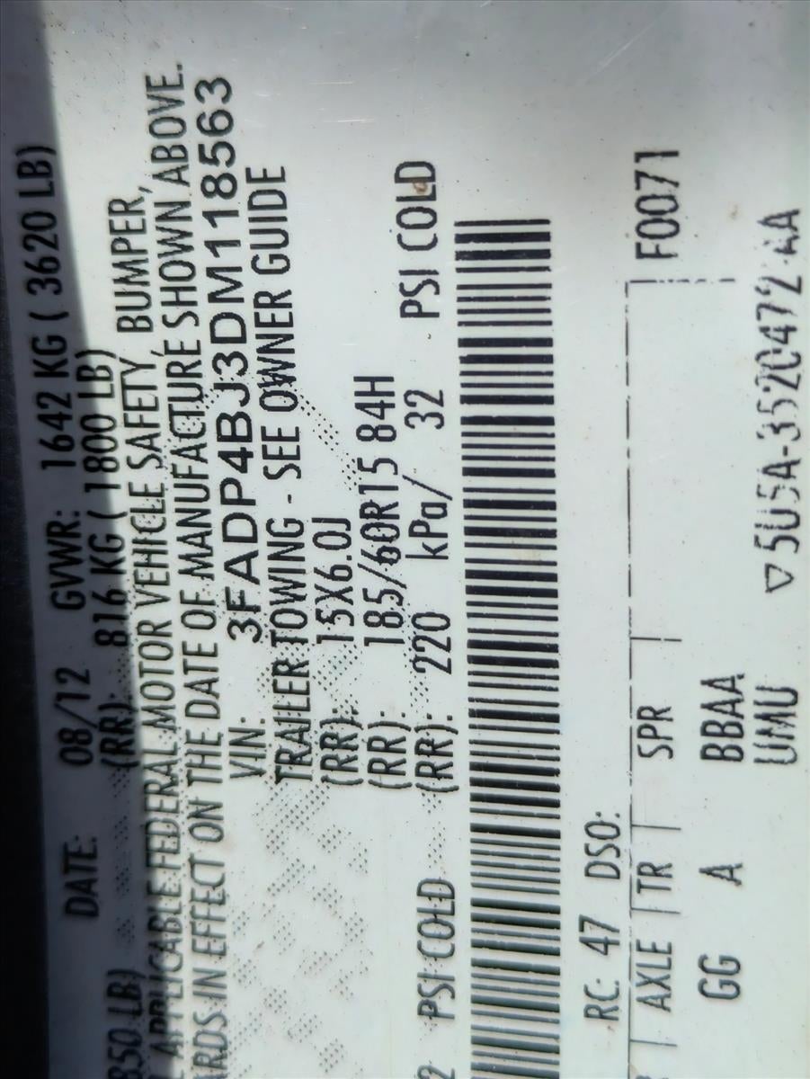 2013 Ford Fiesta 4dr Sdn SE