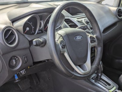 2013 Ford Fiesta 4dr Sdn SE
