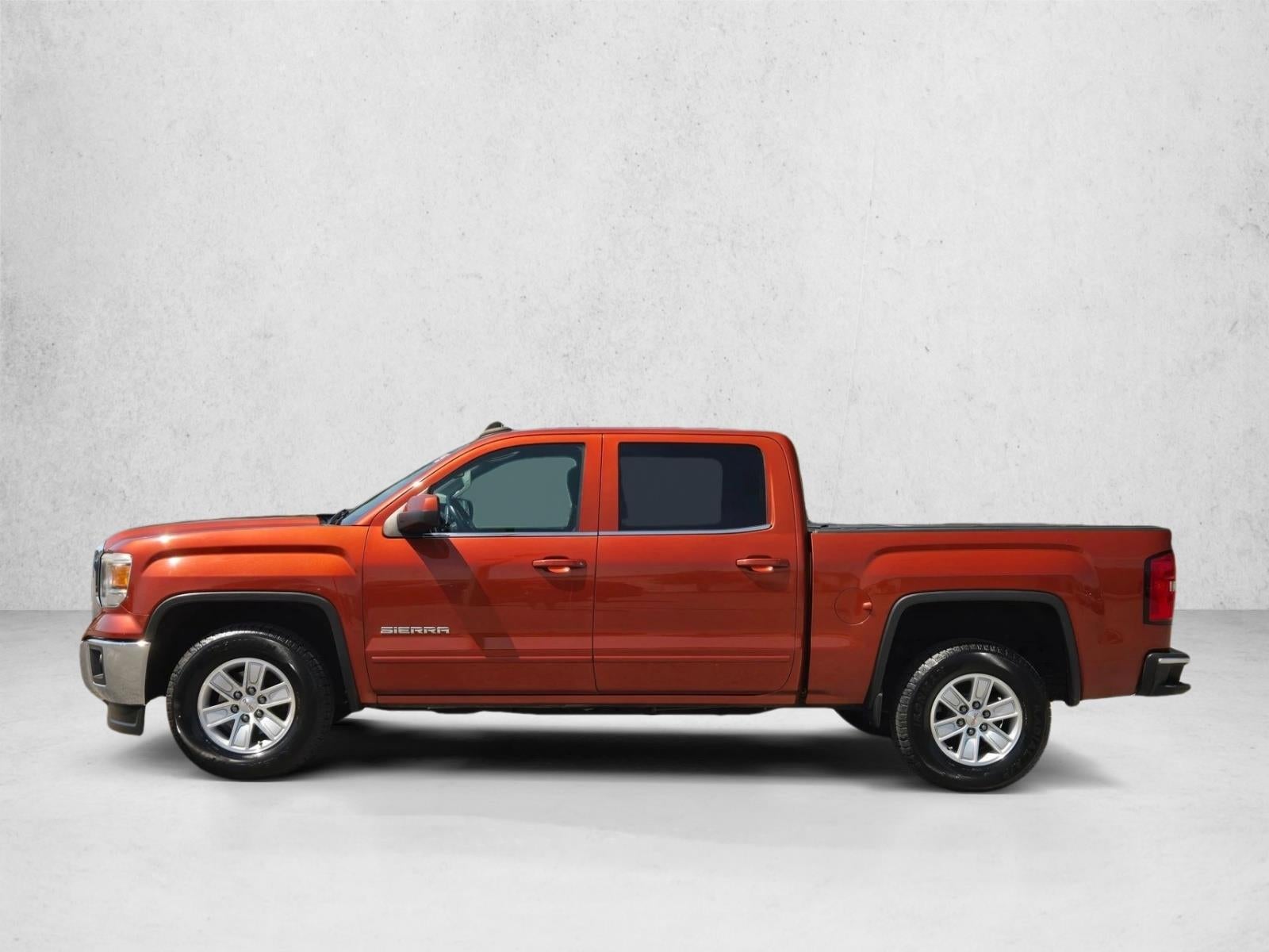 2015 GMC Sierra 1500 Crew Cab Short Box 2-Wheel Drive SLE