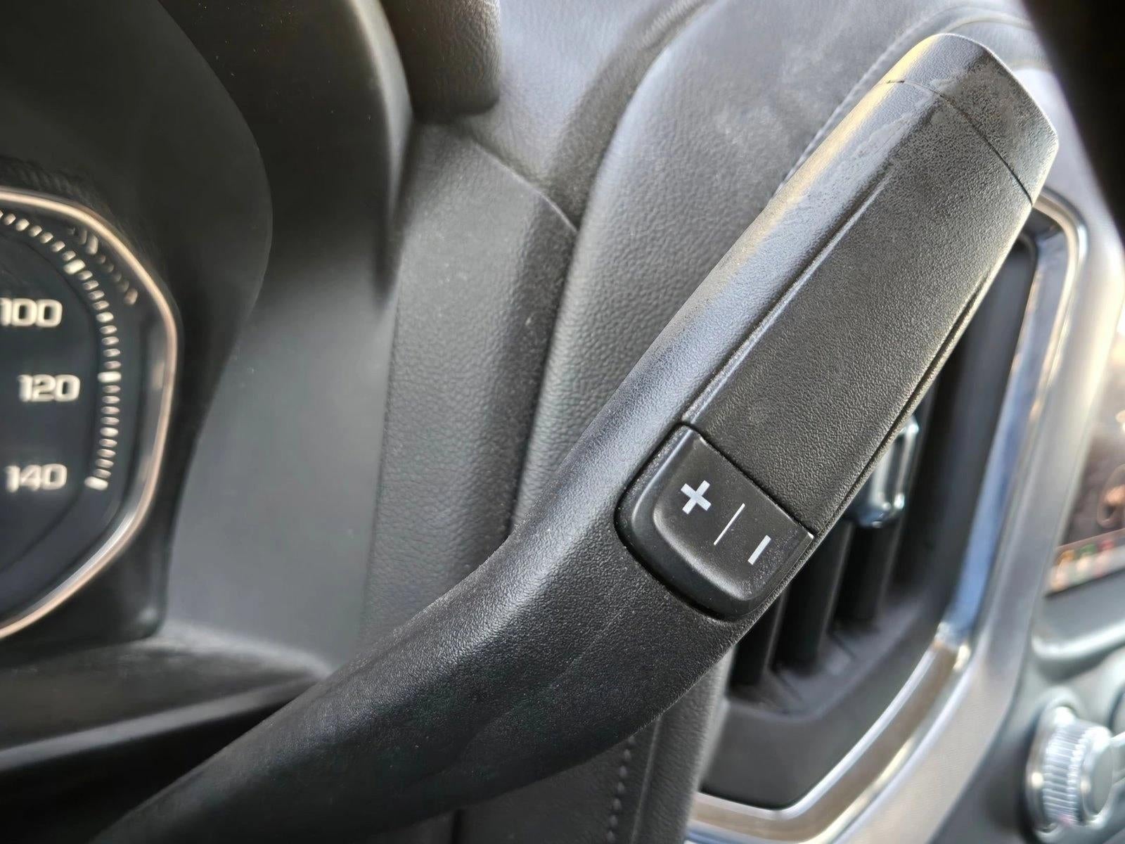 2021 GMC Sierra 1500 Crew Cab Short Box 4-Wheel Drive SLT