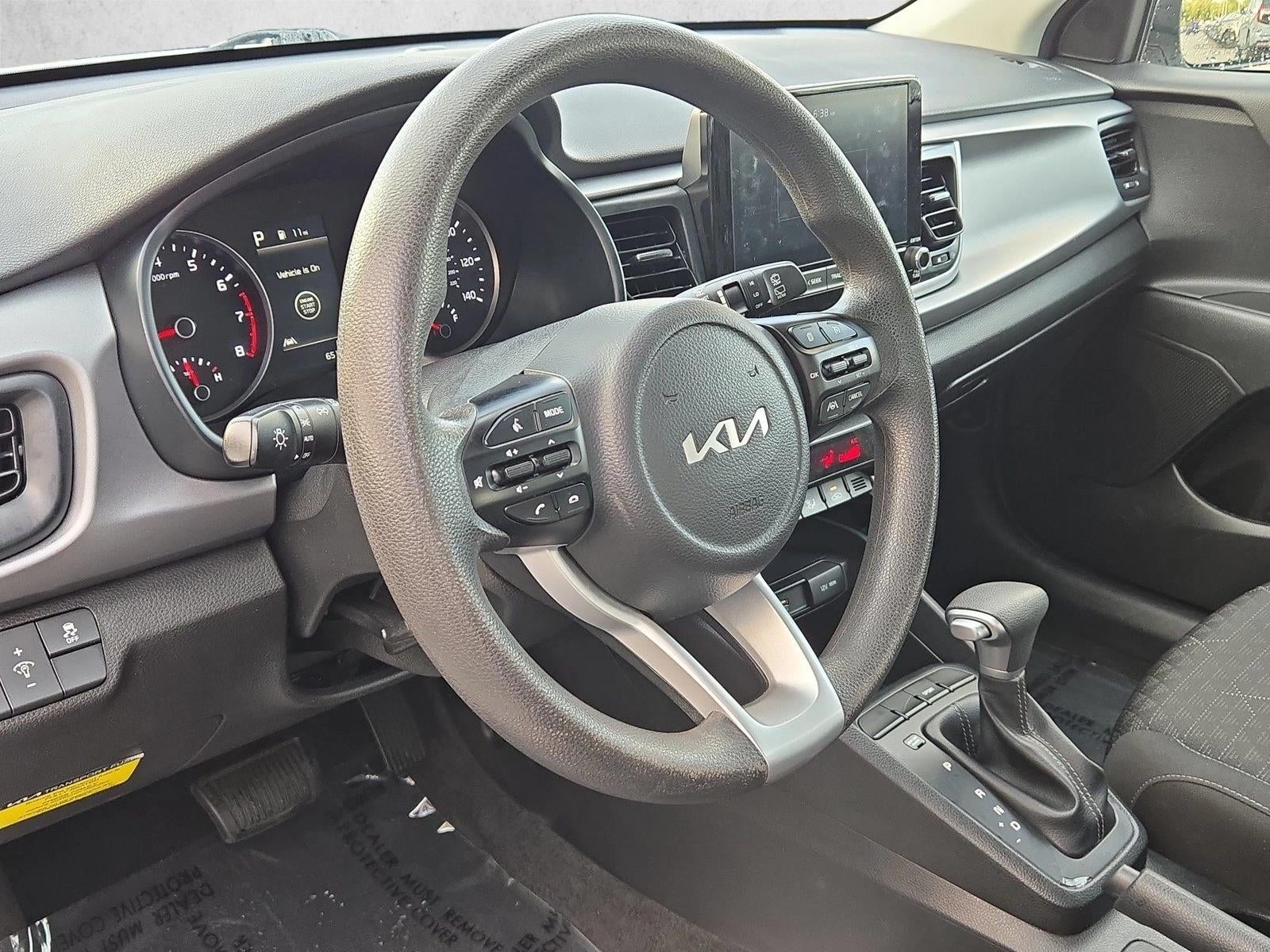 2023 Kia Rio 5-Door S IVT