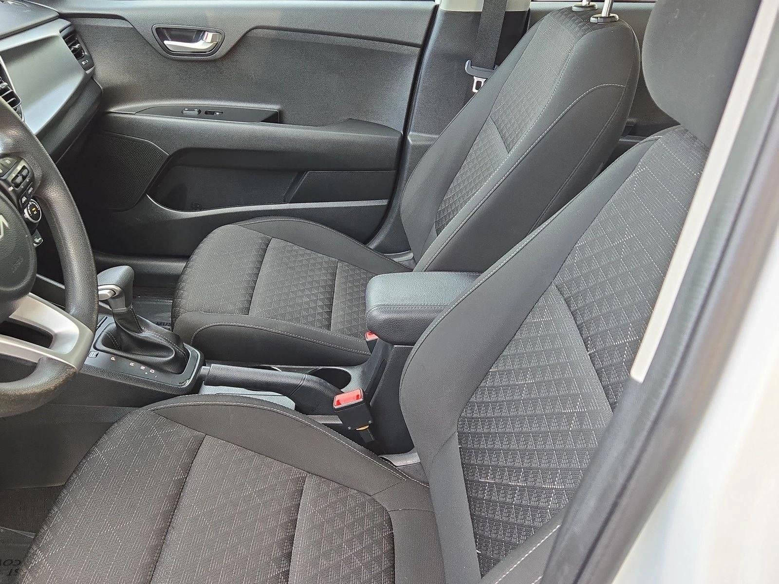 2023 Kia Rio 5-Door S IVT