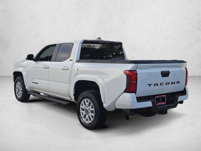 2024 Toyota Tacoma 2WD 2WD SR5 Double Cab 5' Bed AT (SE)