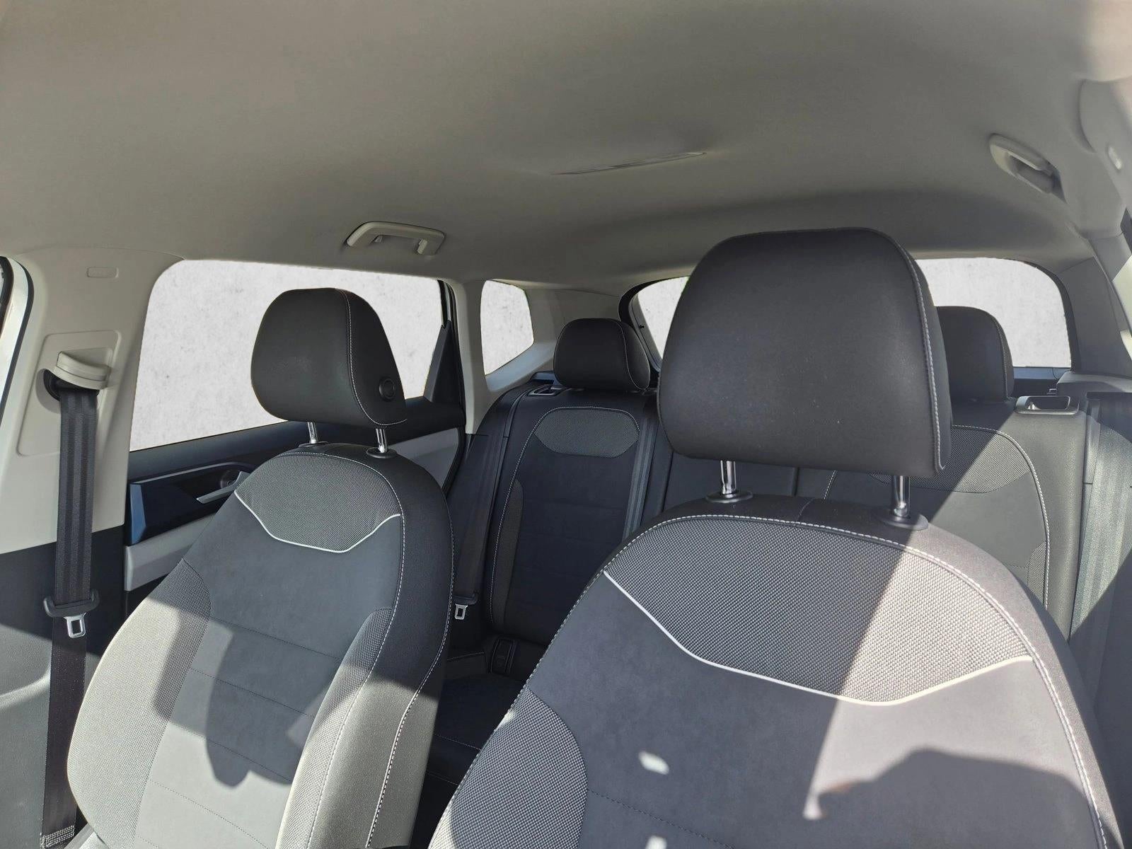2024 Volkswagen Taos SE FWD
