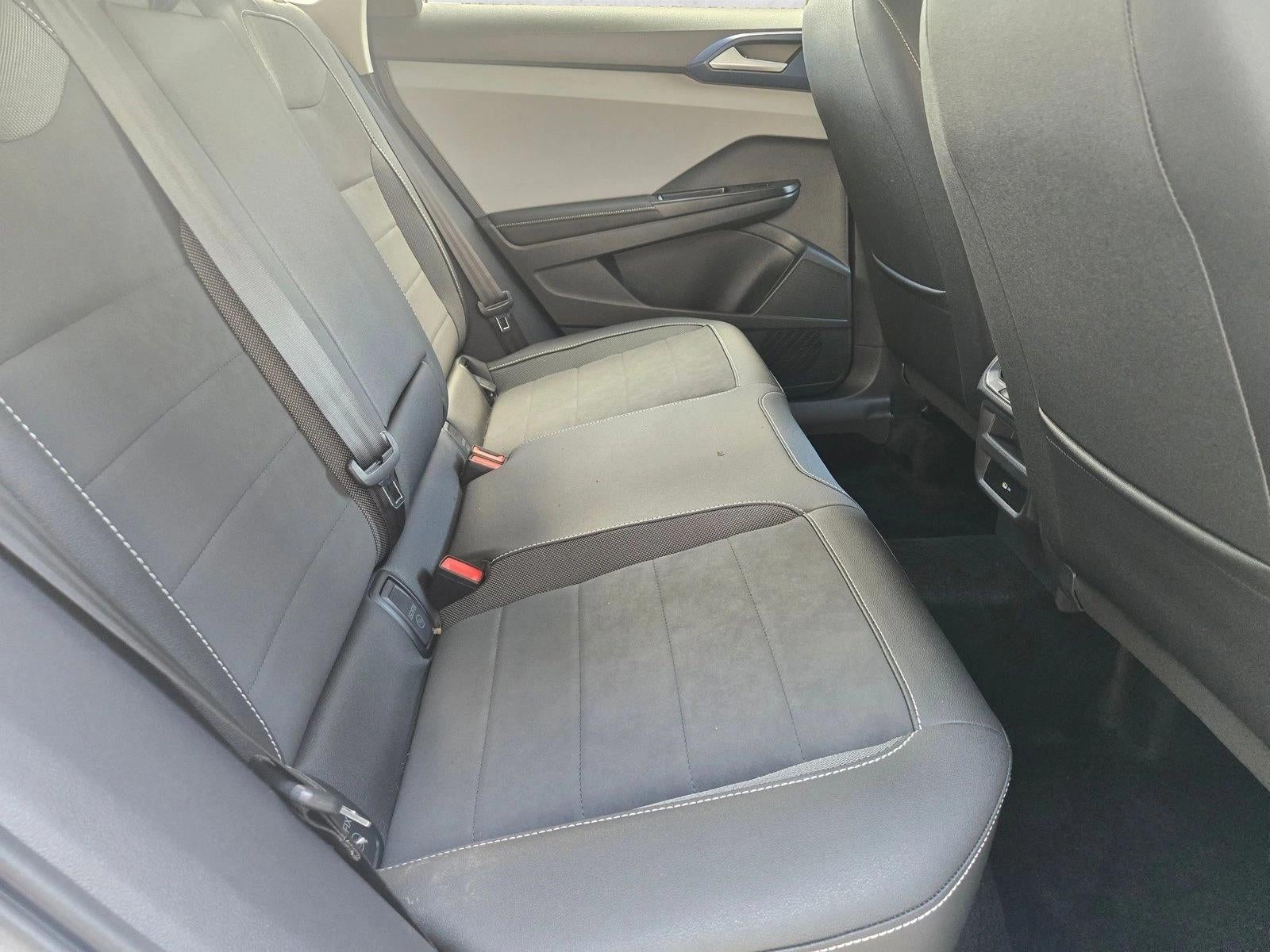 2024 Volkswagen Taos SE FWD