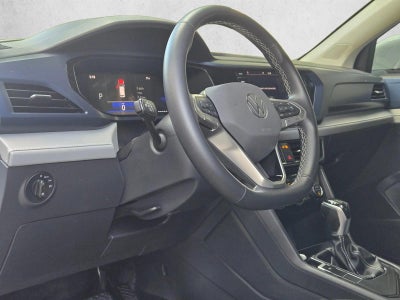 2024 Volkswagen Taos SE FWD