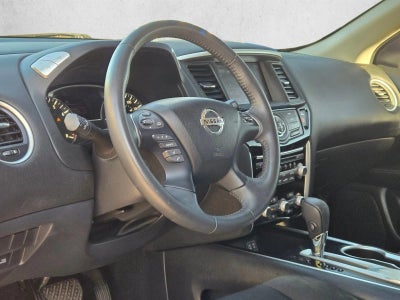 2018 Nissan Pathfinder FWD SV