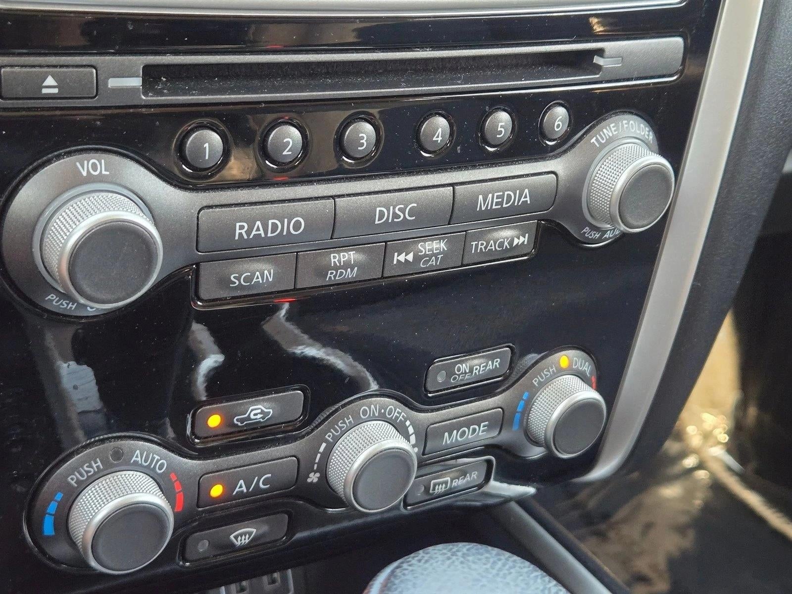 2018 Nissan Pathfinder FWD SV