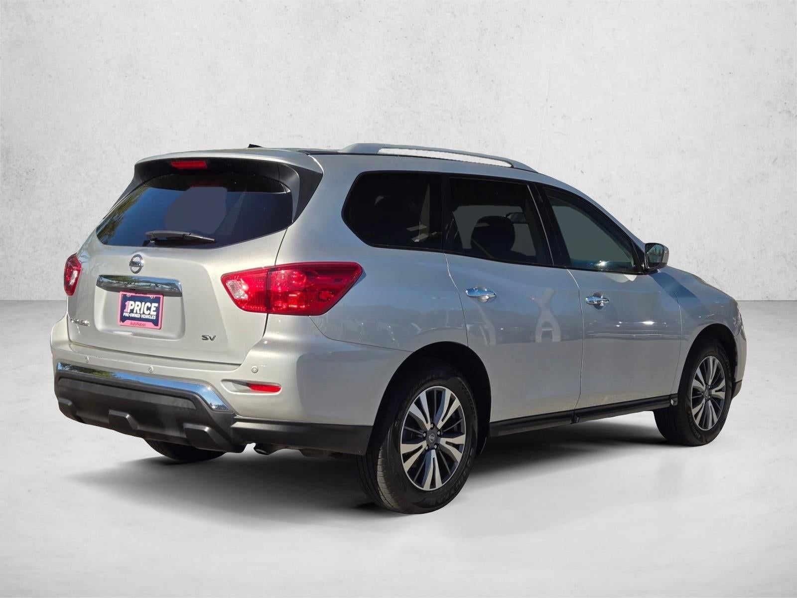 2018 Nissan Pathfinder FWD SV