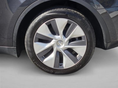 2024 Tesla Model Y Long Range AWD