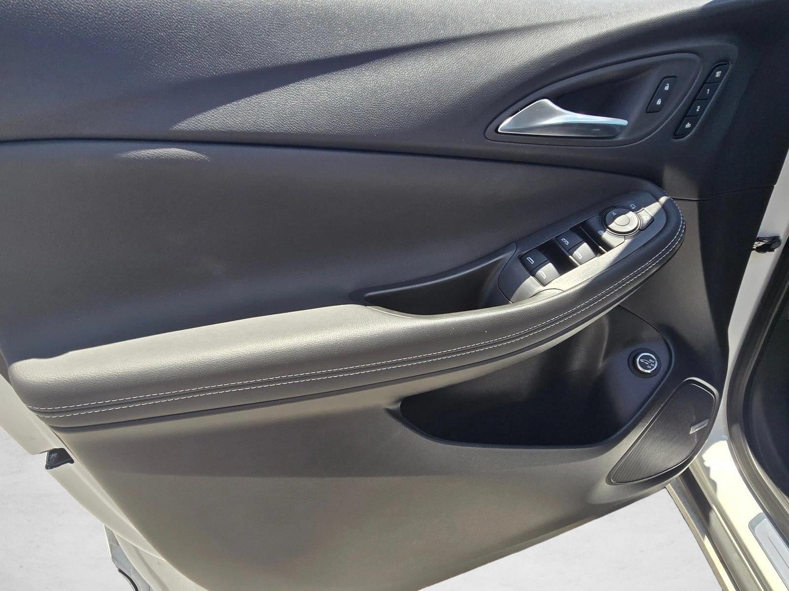 2025 Buick Encore GX Avenir FWD