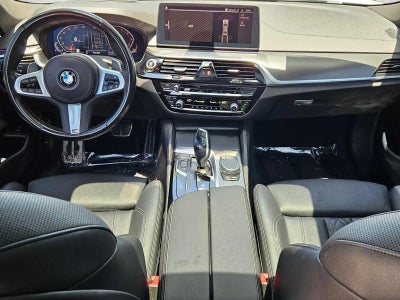 2022 BMW 530i Sedan