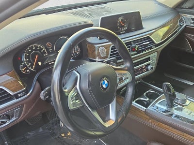 2017 BMW 740i Sedan