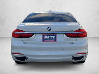 2017 BMW 740i Sedan