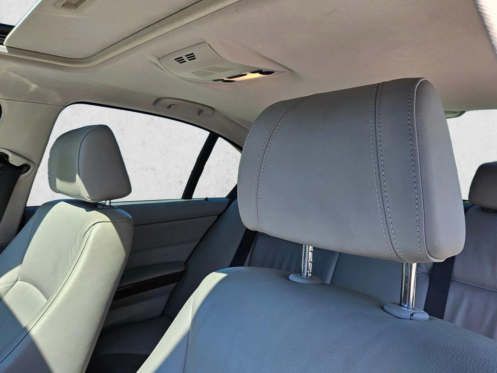 2006 BMW 330i Sedan