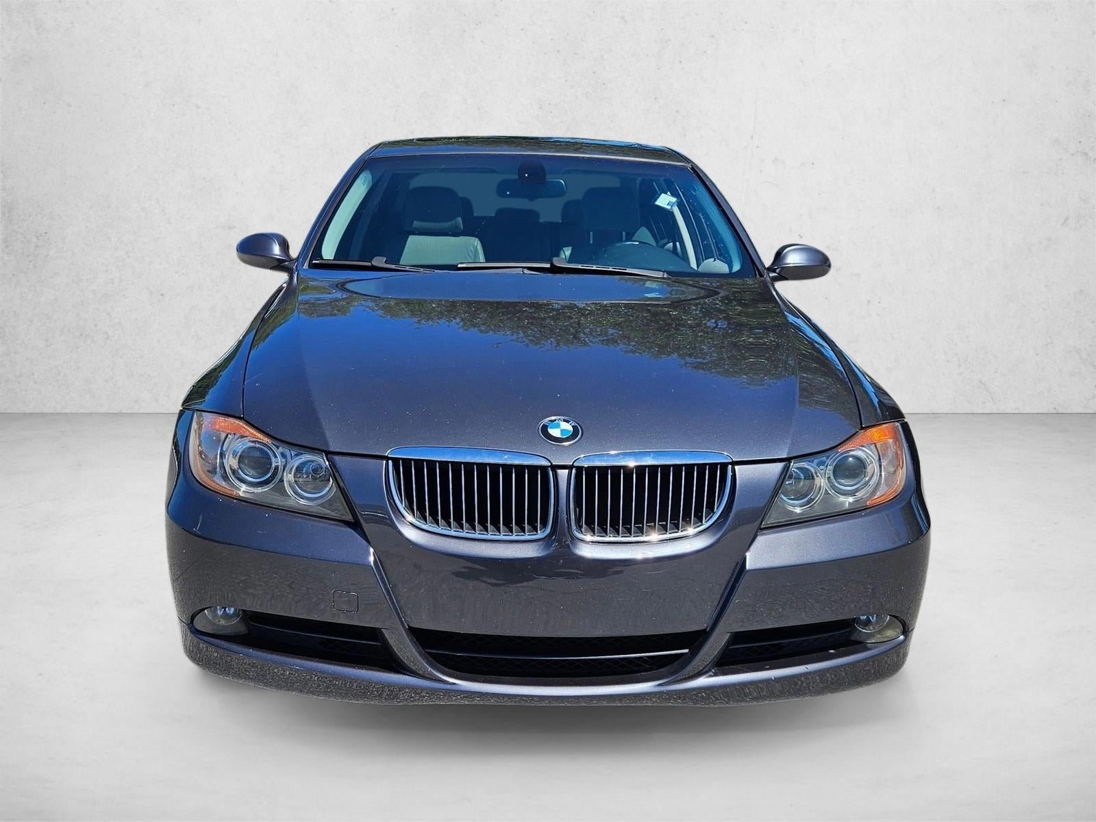2006 BMW 330i Sedan