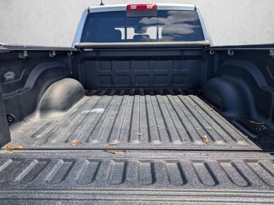 2014 RAM 1500 4WD Crew Cab 5.7 Ft Box Sport