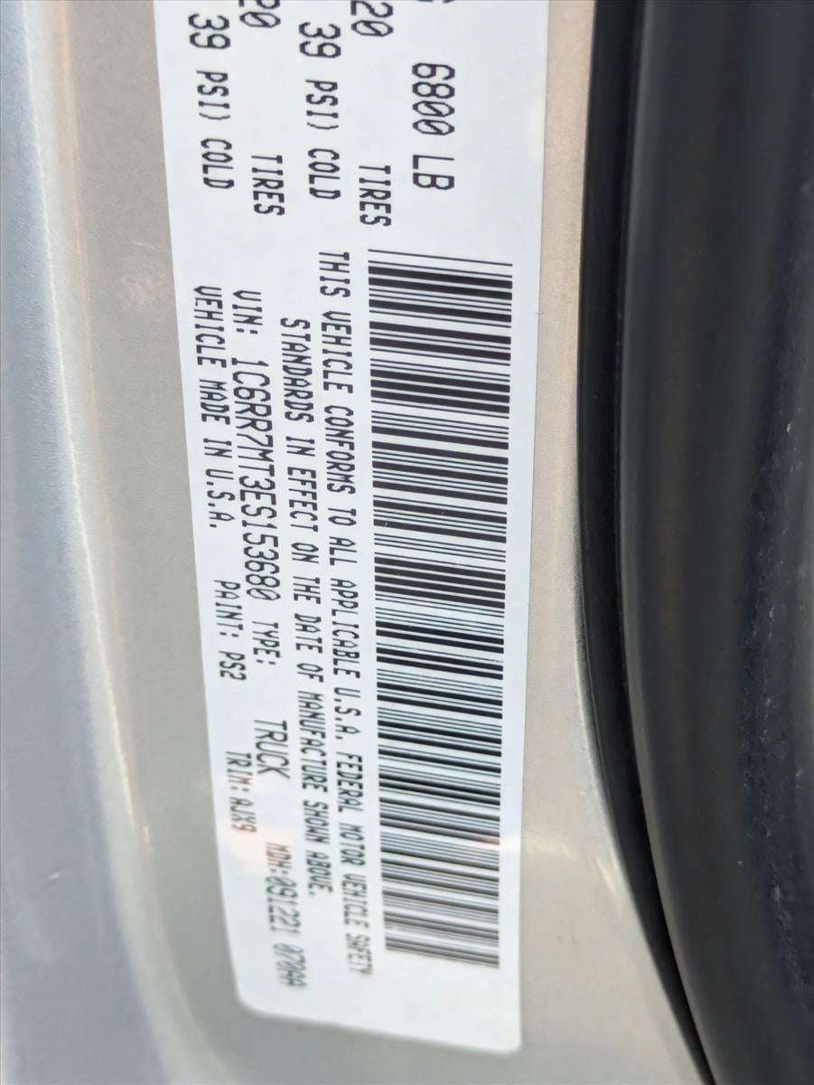 2014 RAM 1500 4WD Crew Cab 5.7 Ft Box Sport