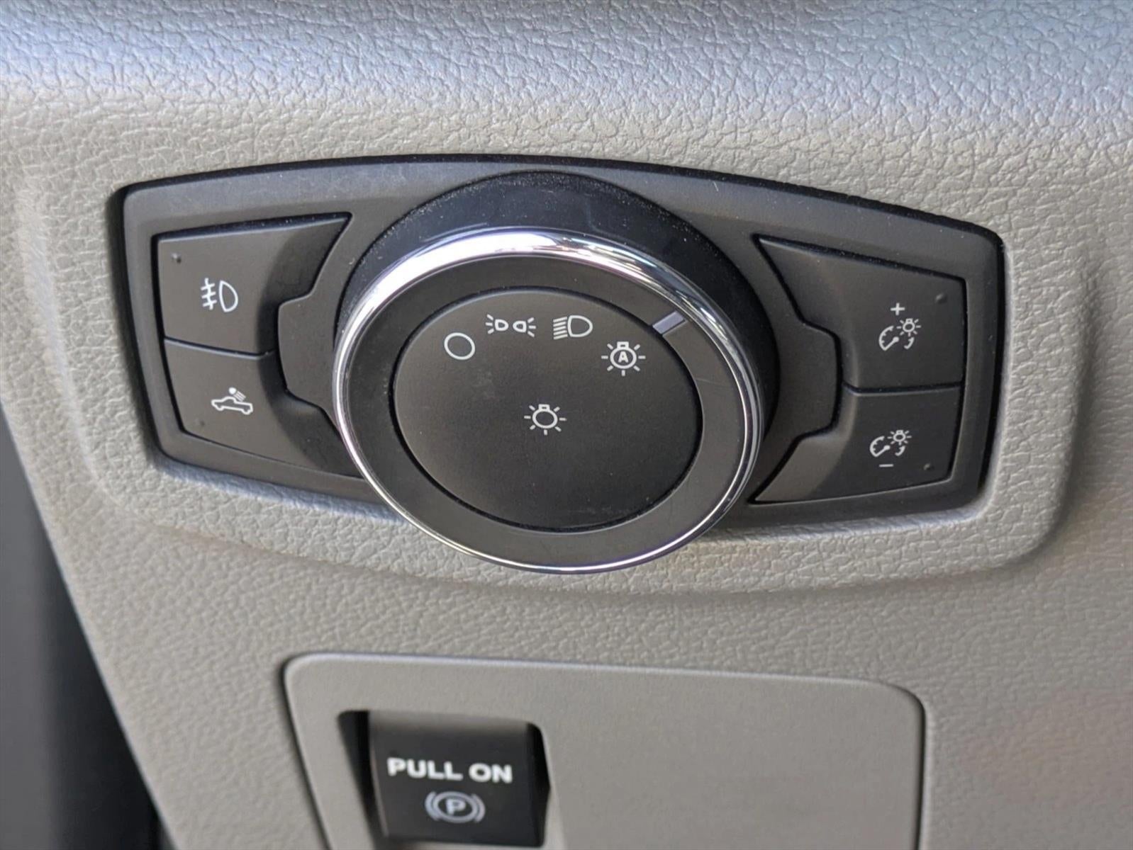 2020 Ford F-150 XL 2WD SuperCrew 5.5' Box