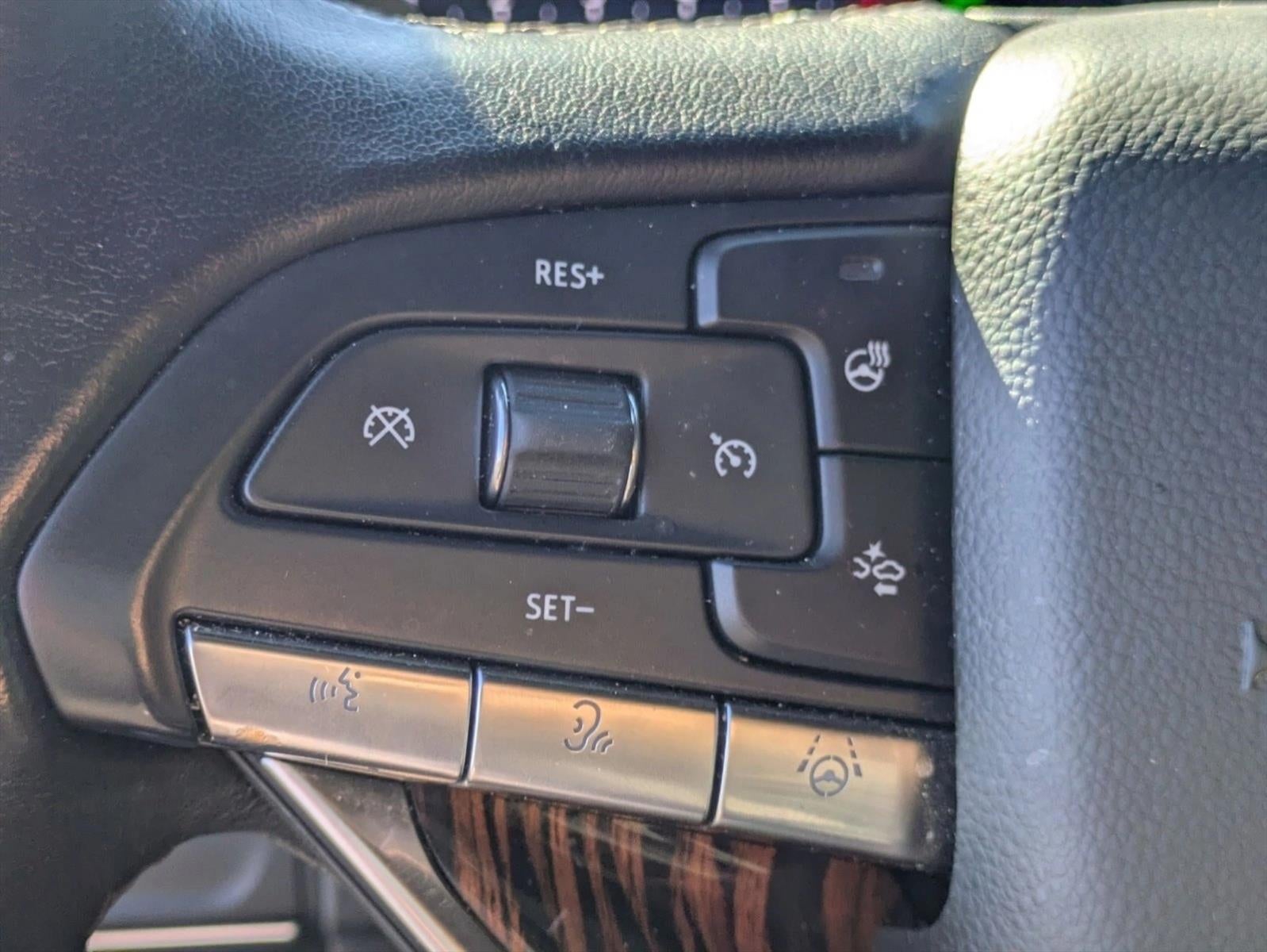 2022 Cadillac Escalade ESV RWD Premium Luxury