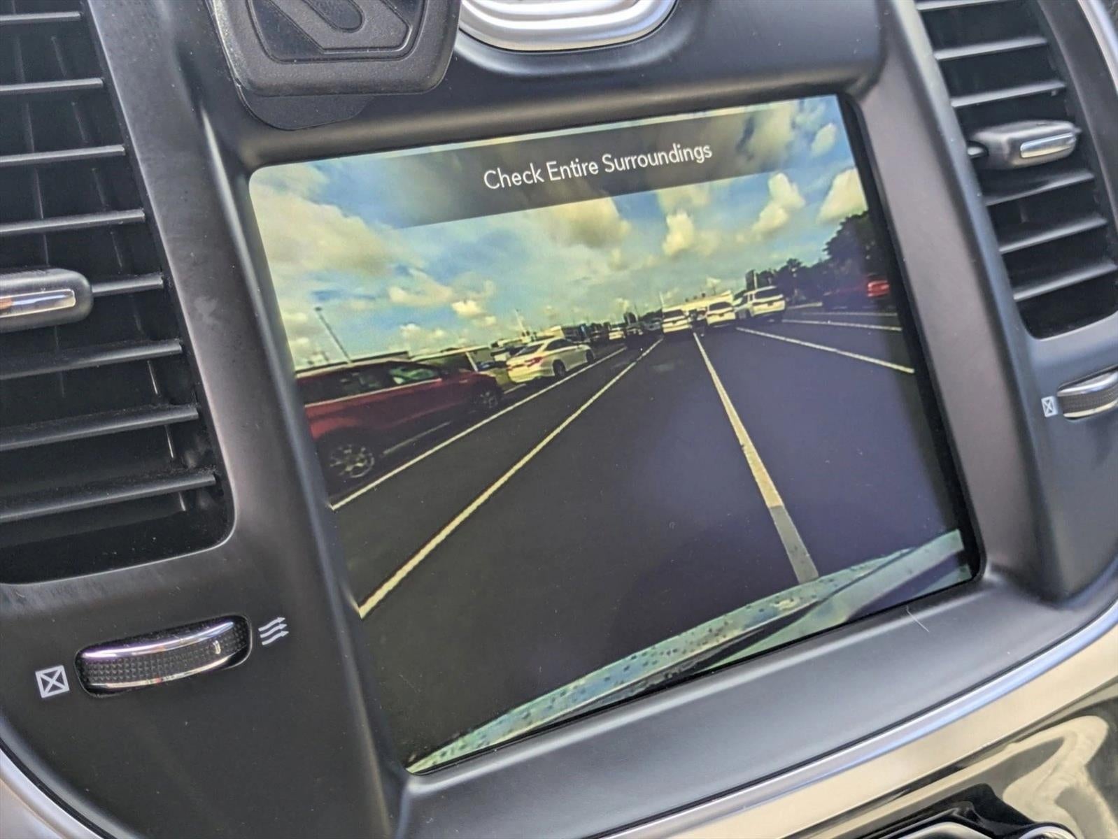 2018 Chrysler 300 Limited RWD