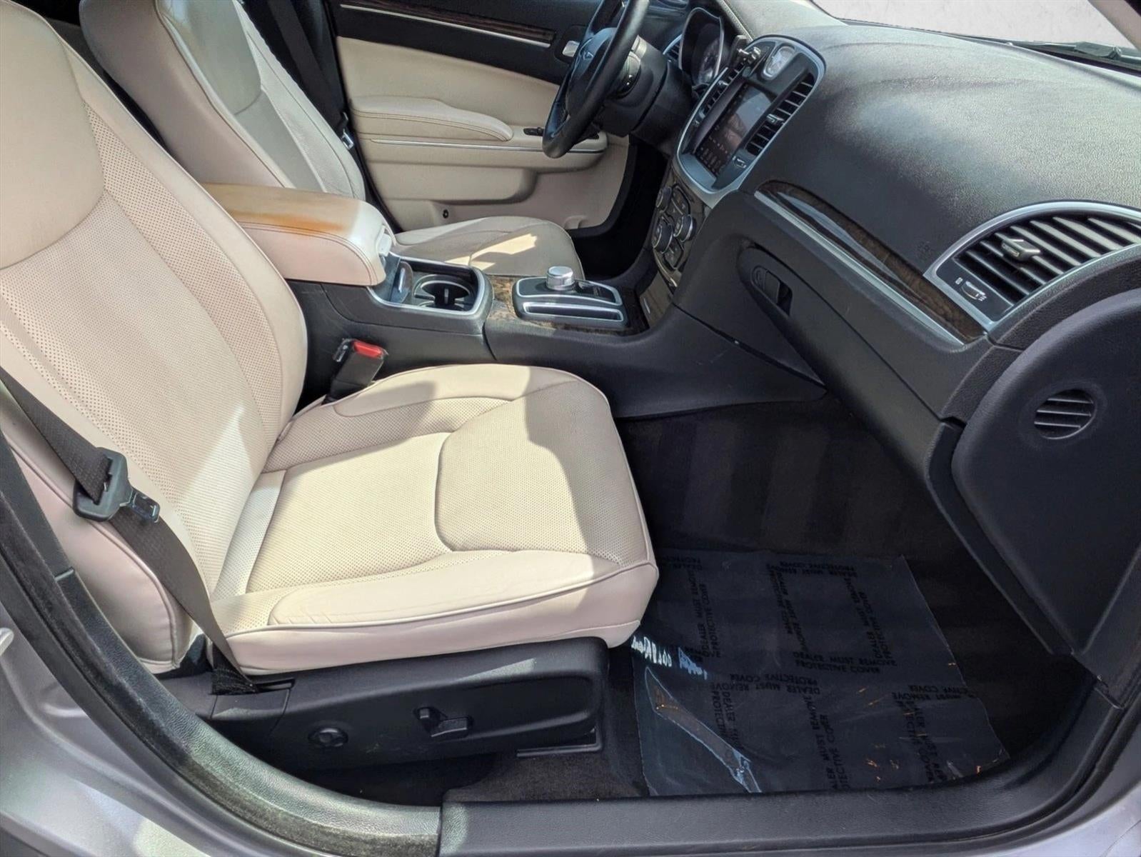 2018 Chrysler 300 Limited RWD
