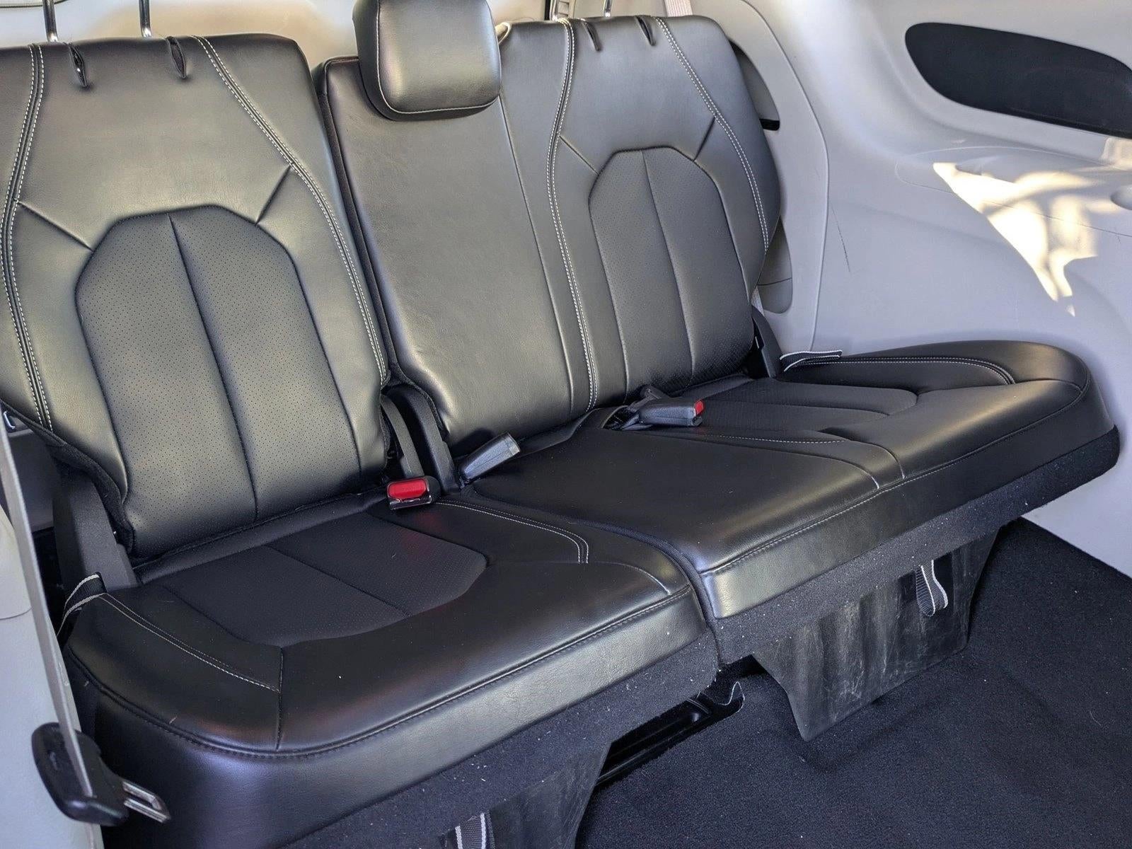 2024 Chrysler Pacifica Touring L FWD