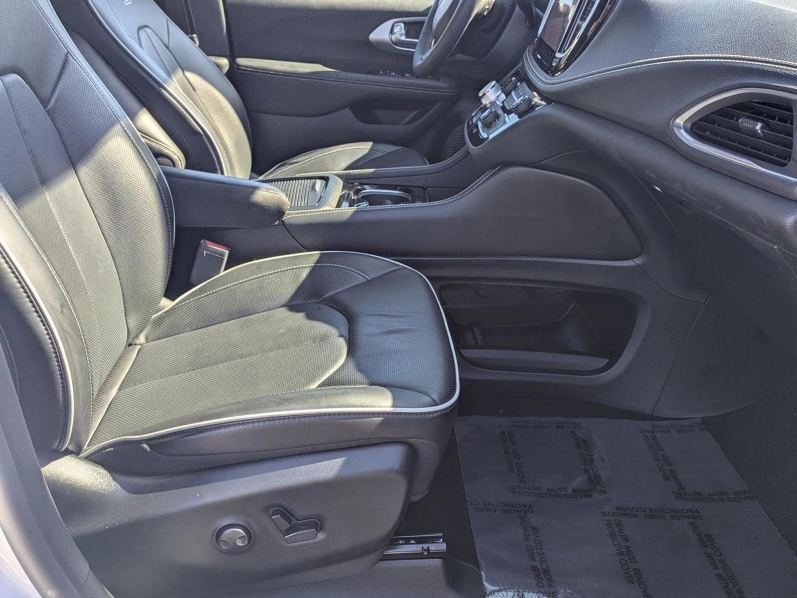 2025 Chrysler Pacifica Limited FWD