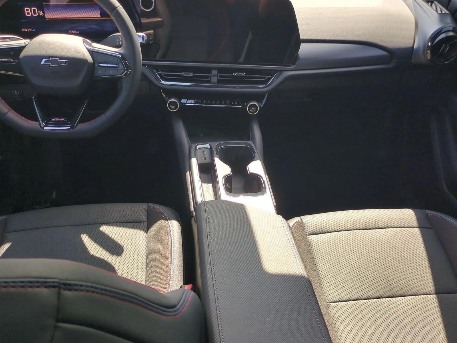 2025 Chevrolet Equinox EV 4dr RS