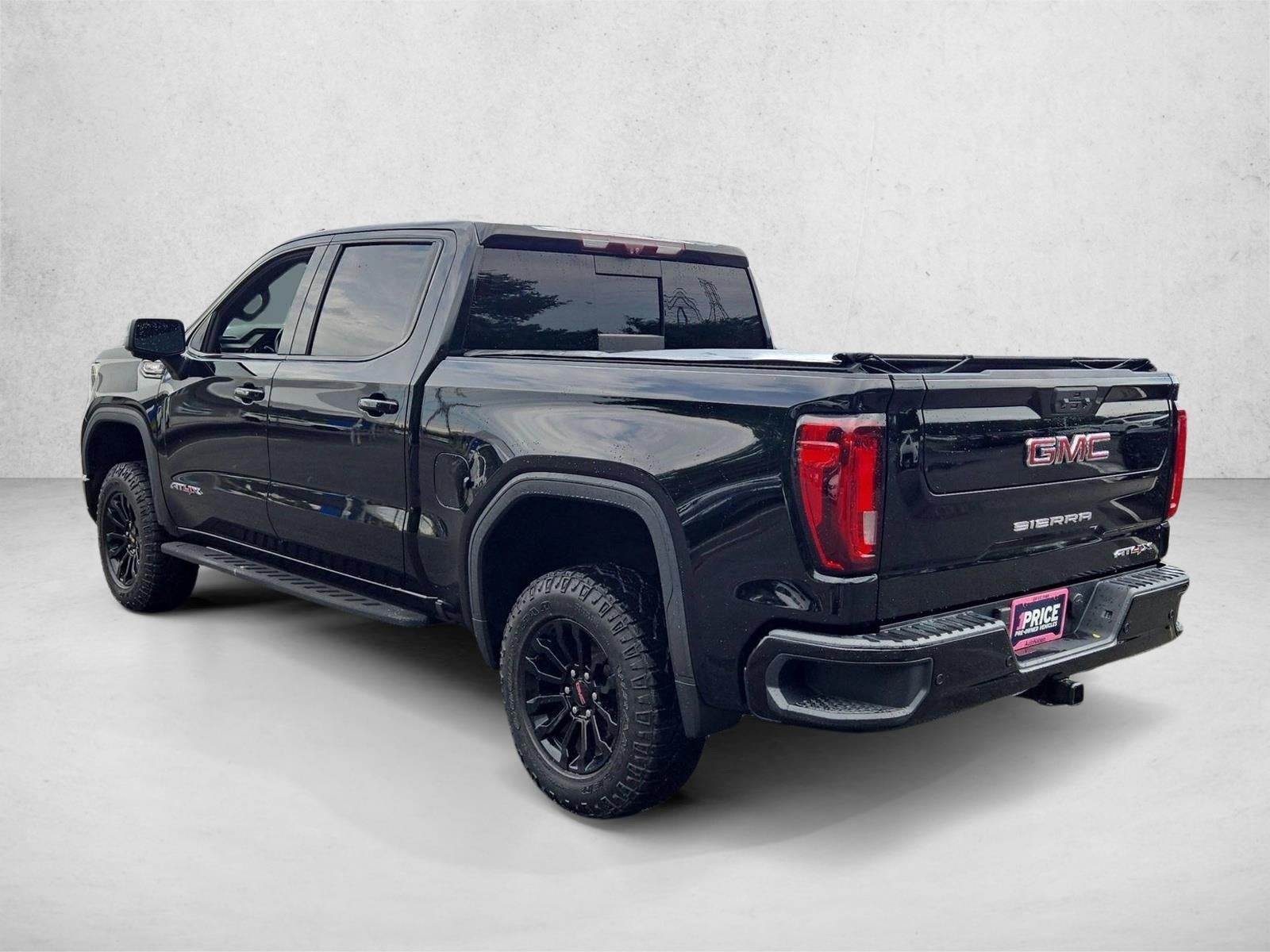 2022 GMC Sierra 1500 Crew Cab Short Box 4-Wheel Drive AT4X