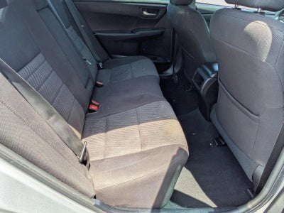 2017 Toyota Camry LE Auto (SE)