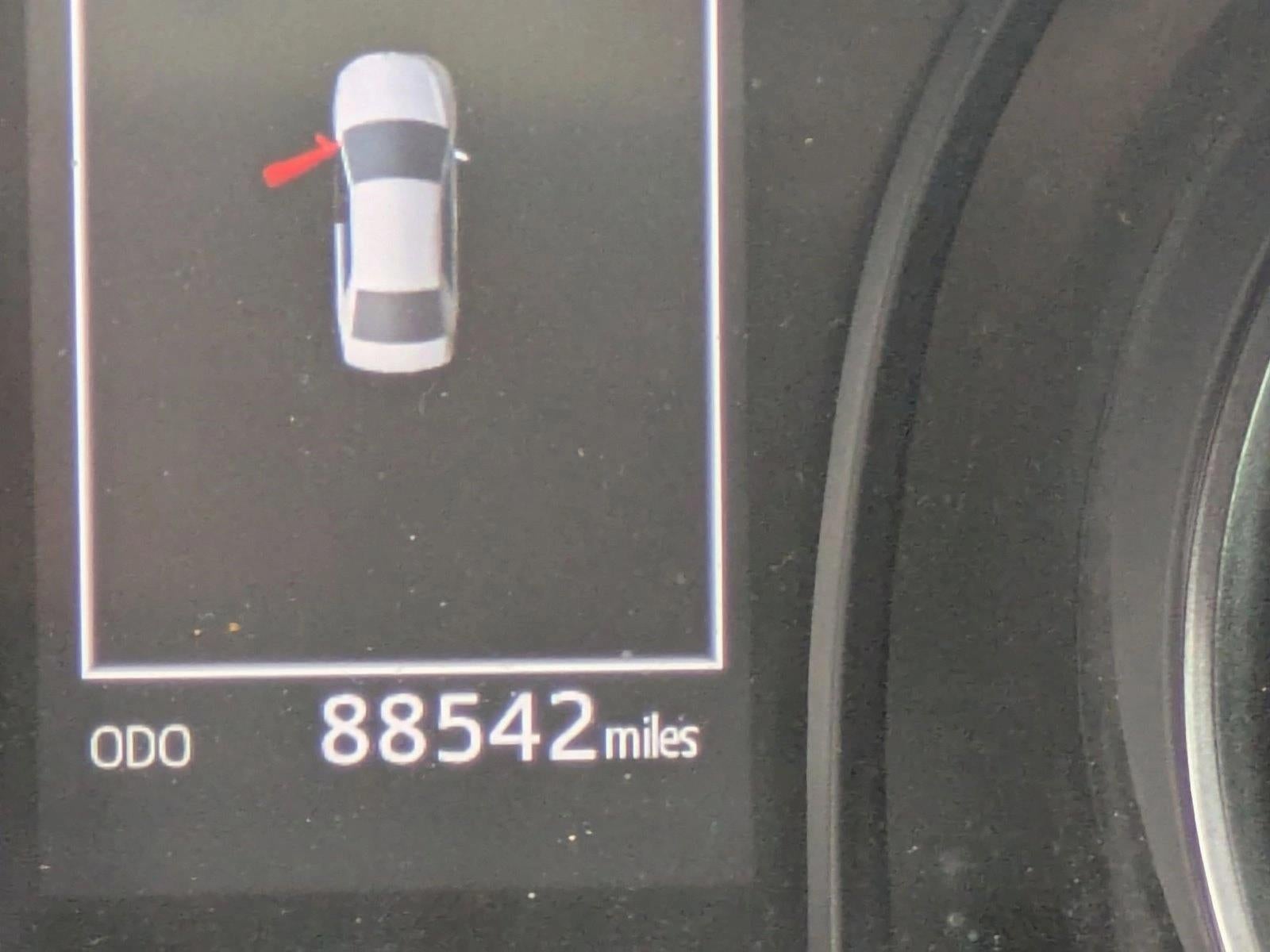 2023 Toyota Camry SE Auto (SE)