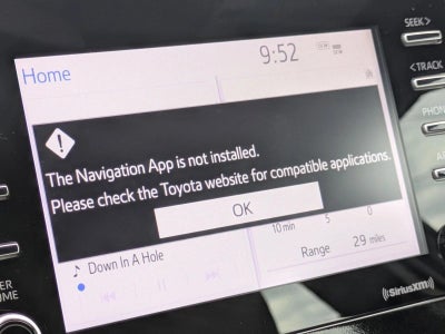 2023 Toyota Camry SE Auto (SE)