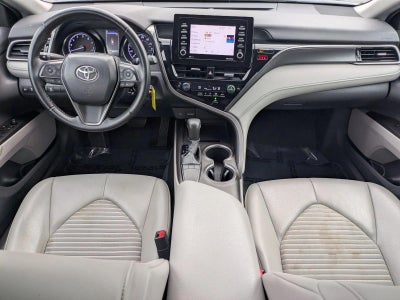 2023 Toyota Camry SE Auto (SE)