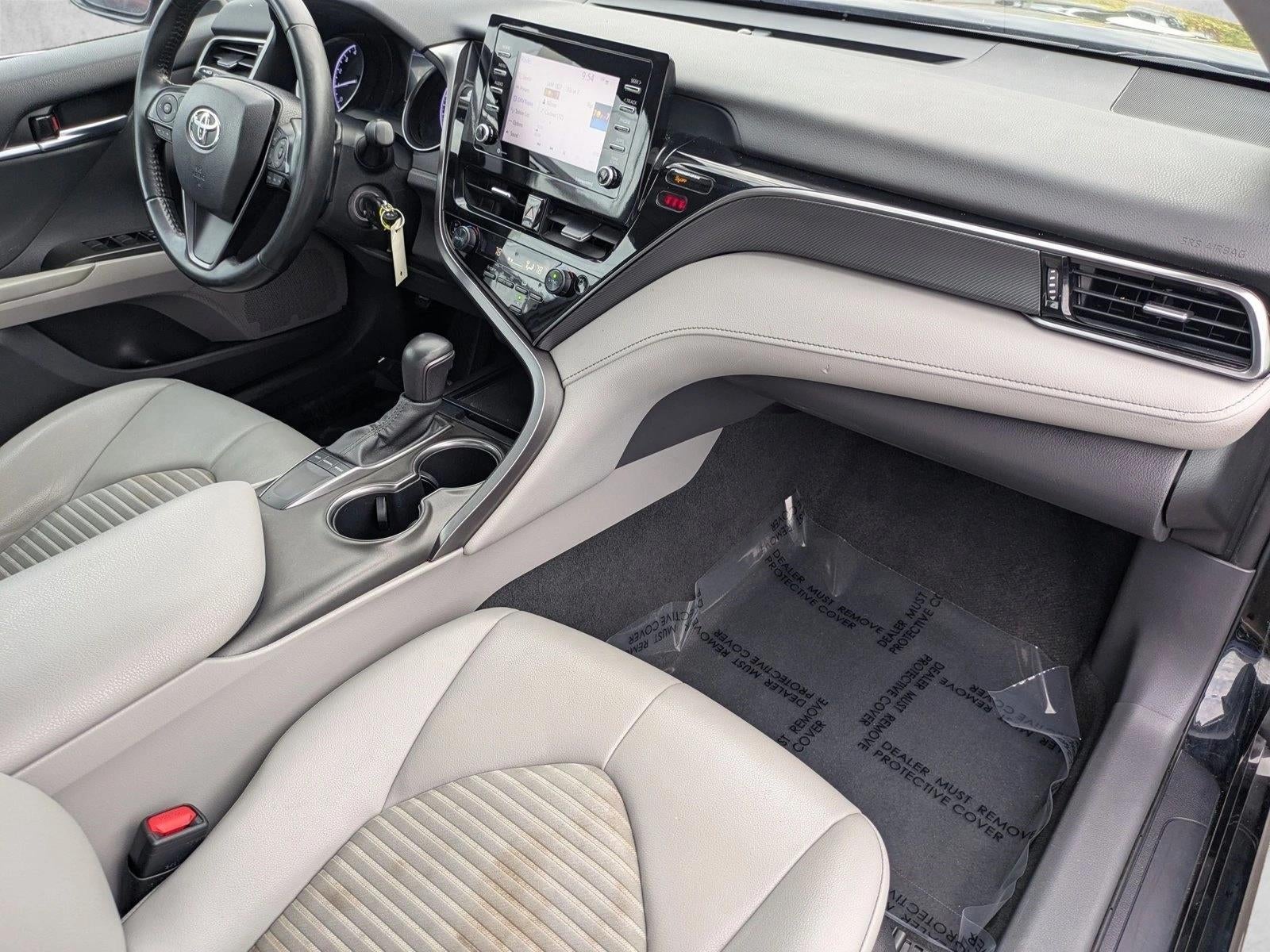 2023 Toyota Camry SE Auto (SE)